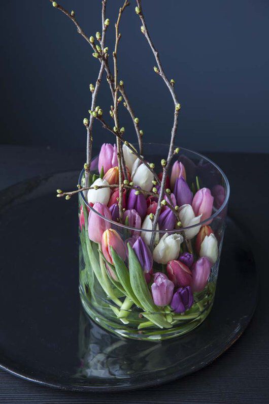 Tulipaner i glasssvase