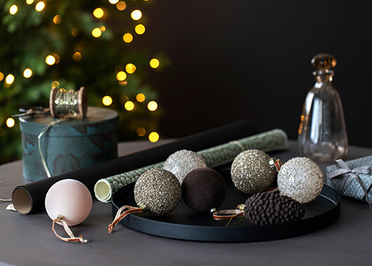 Årets julekuler Årets julekuler