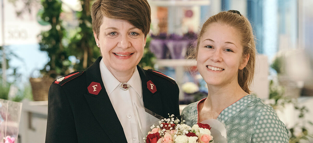 Mester Grønn støtter Frelsesarmeens arbeid