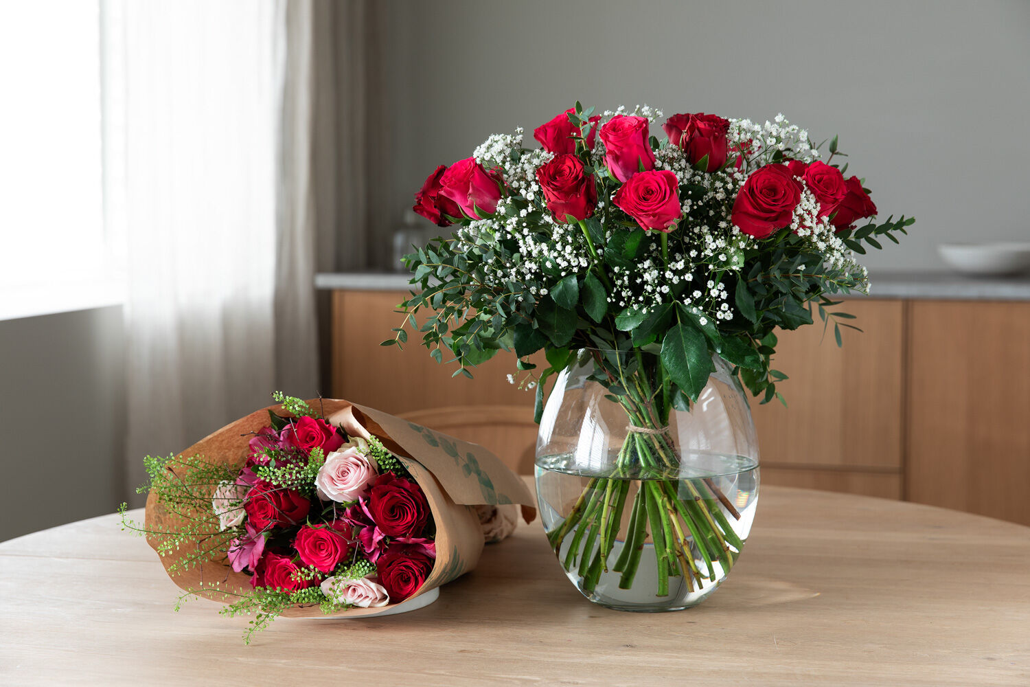 send blomster hjem til kjæresten til Valentine