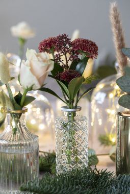 borddekking - pynte bordet nyttårsaften - skimmia borddekking - pynte bordet nyttårsaften - skimmia