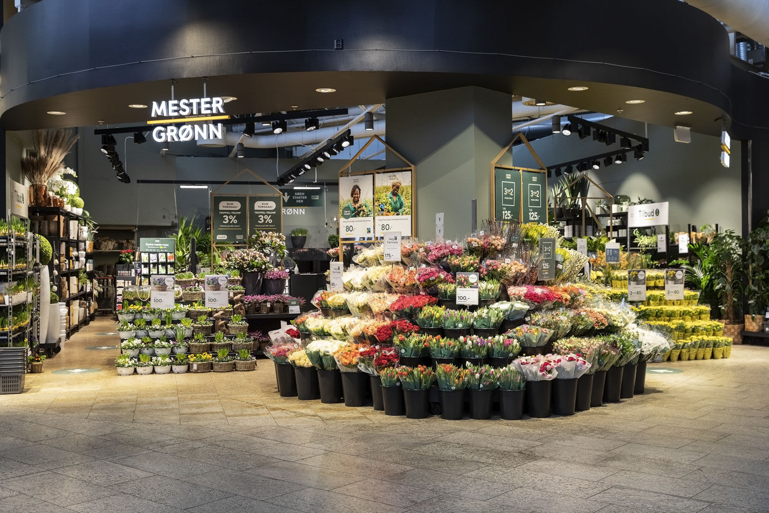 Mester Grønn CC blomsterbutikk Mester Grønn CC blomsterbutikk
