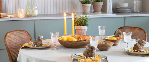 Borddekking p&aring;ske