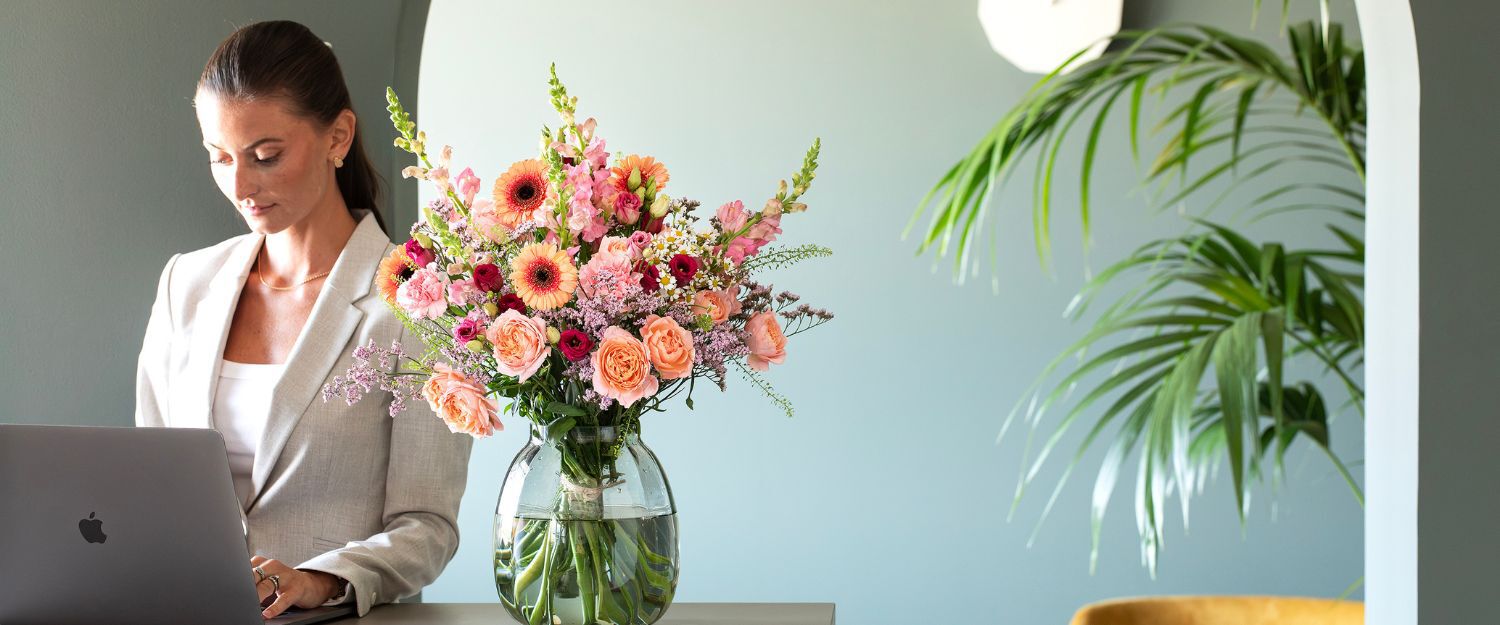 Blomsterbukett i resepsjonen
