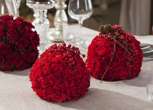 Juledekorasjon med nelliker