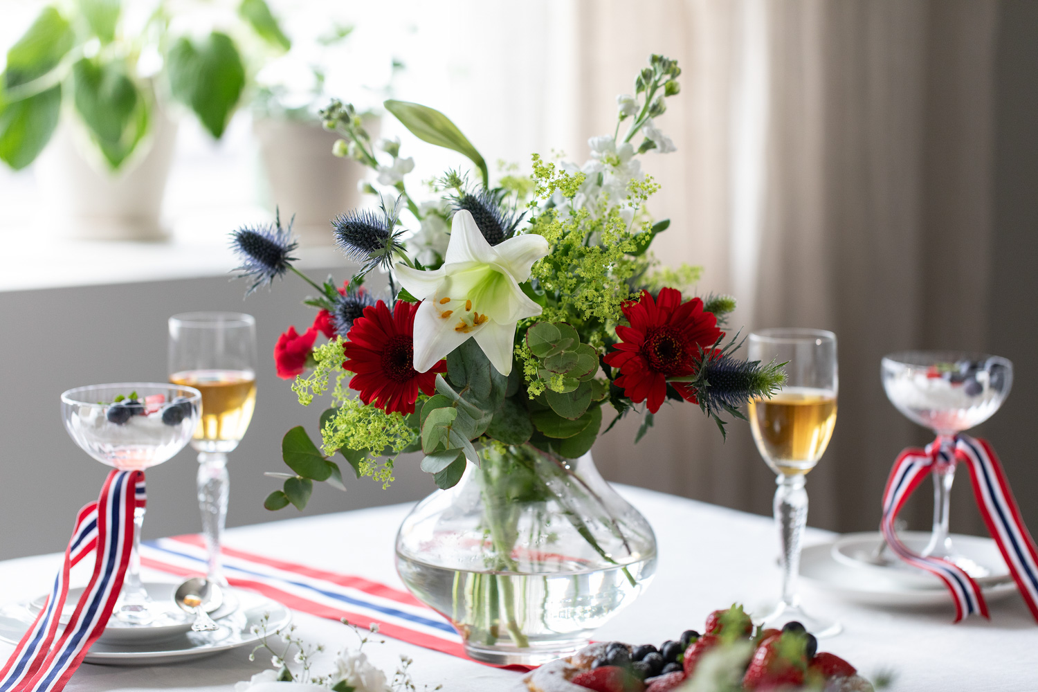 Slik pynter du et vakkert 17. mai-bord - Mester Grønn