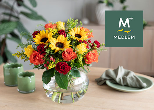 Fairtrade rosebukett m/solsikker